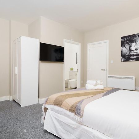 Best Covent Garden/Chinatown/Soho Location Лондон Екстериор снимка